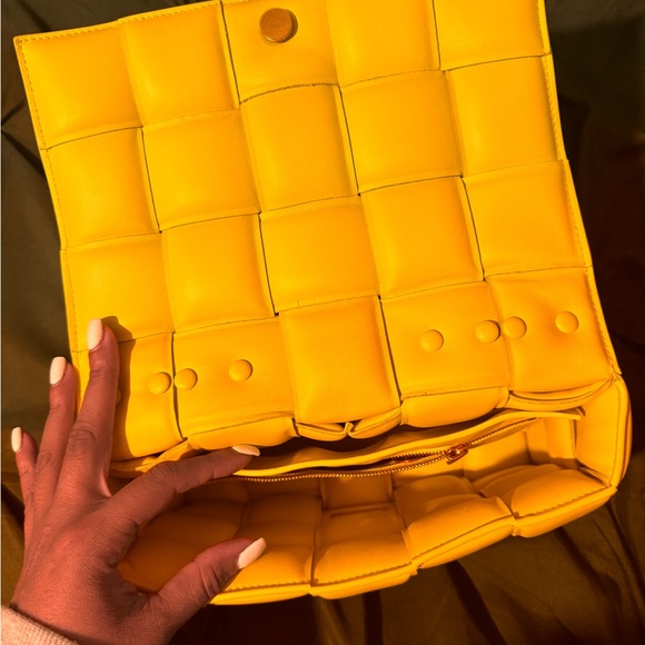 Bottega Cassette Bag - Picture 3 of 5